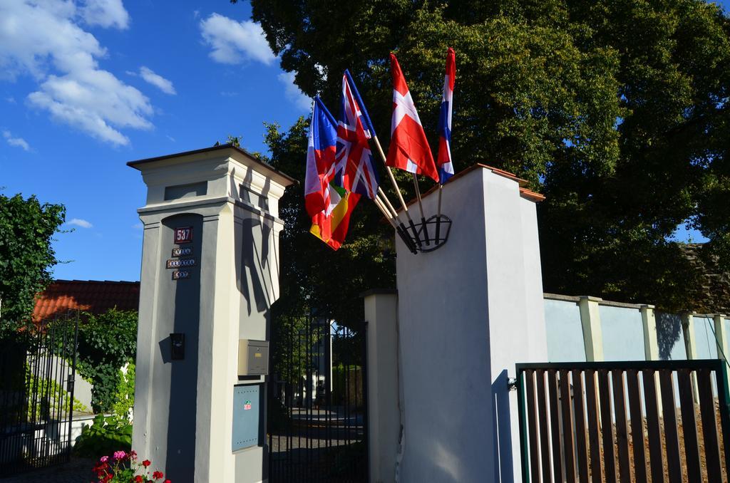 Penzion Vila Elektra Bechyně Exterior foto